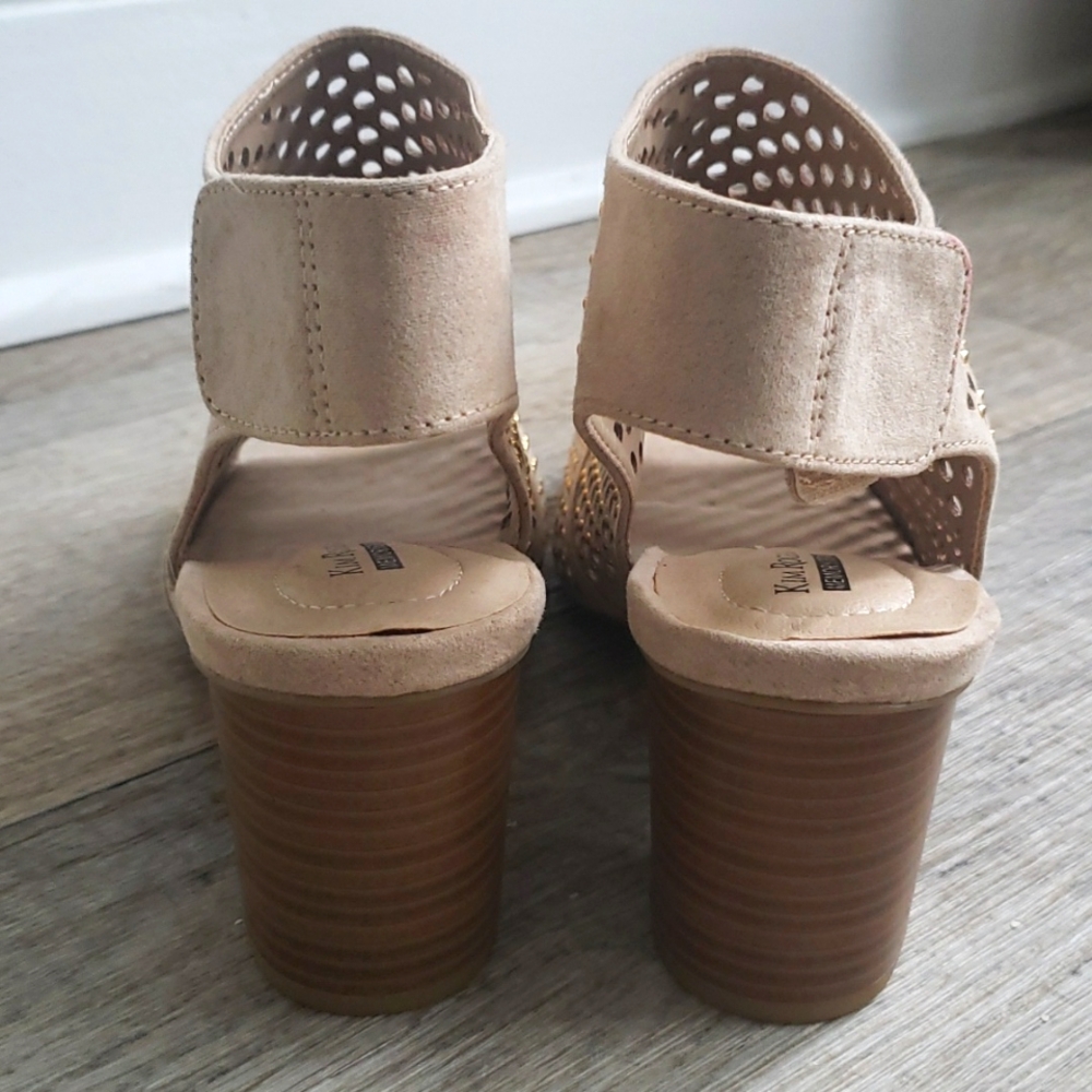 Kim Rogers Susie Sandals in Beige - Picture 8 of 11